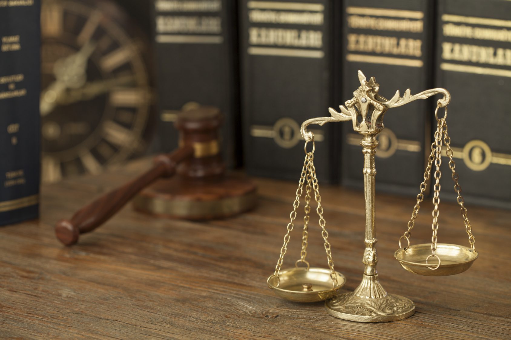 Full Enforcement of Immigration Laws Would Cost U.S. $400-$600 billion